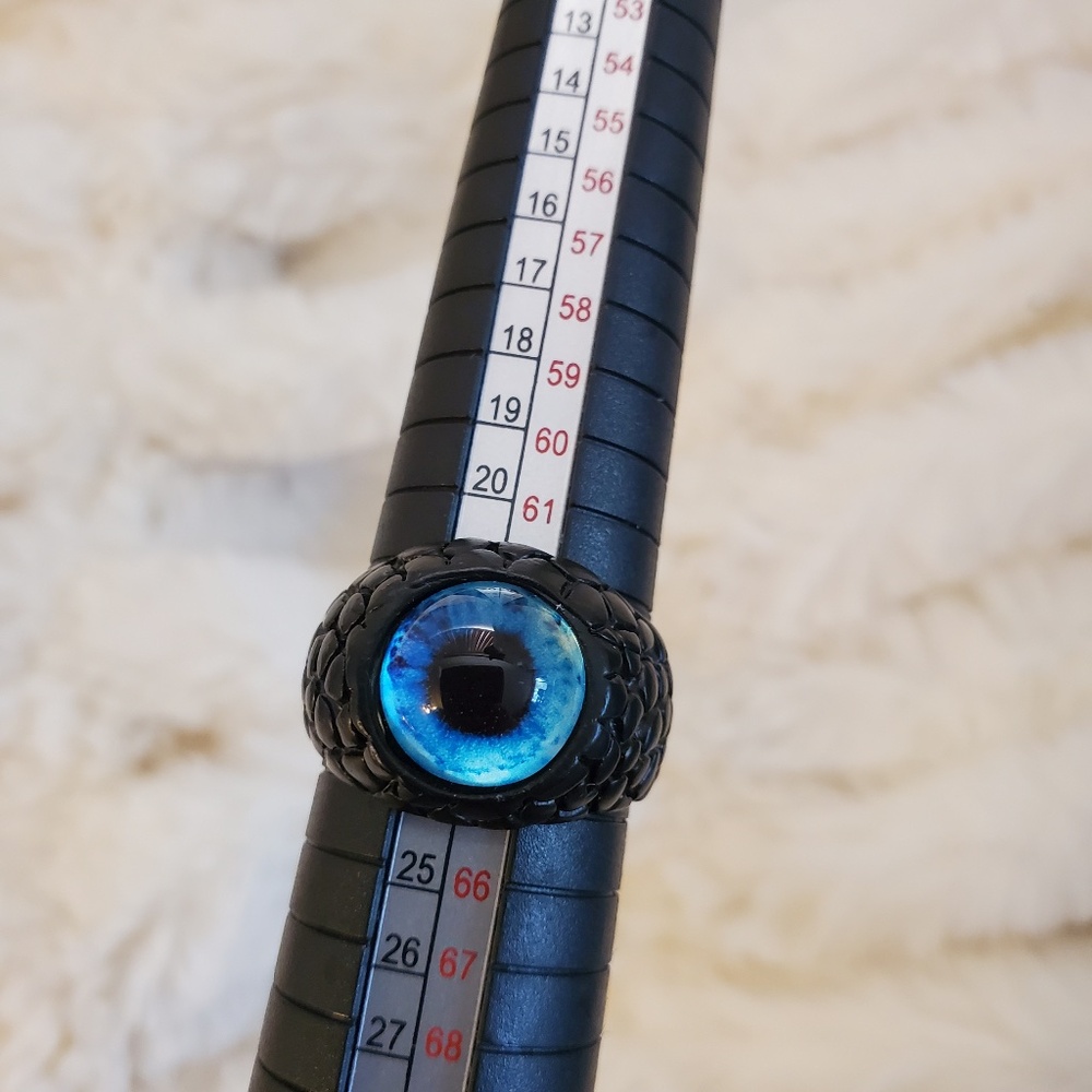 NWOT Epic Dragon Eye Ring with Blue Gem Eye and Scale Black Scale Band